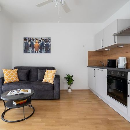 비엔나 Elegant 1Br Flat With Balcony By Hm 아파트 외부 사진
